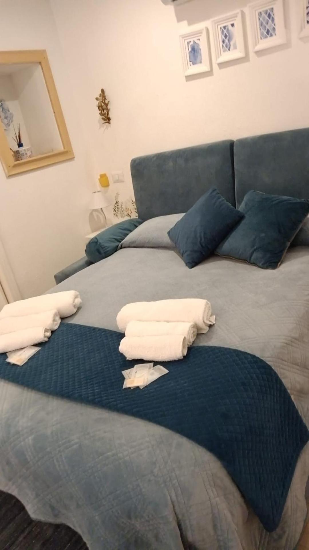 Tinnyhouse Napoli Dış mekan fotoğraf